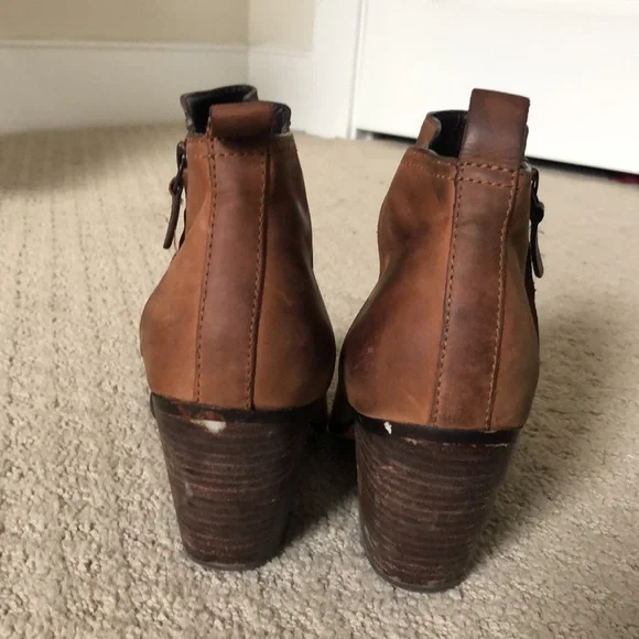 Cole Haan Tan Suede Chesney Stacked Heel Bootie Size 8.5 - Picture 6 of 6